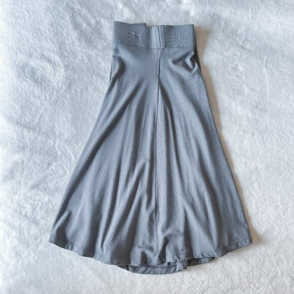 Women’s New York & Company Skater Skirt | Gray | Knee Length | Small | Stretch - Picture 3 of 8